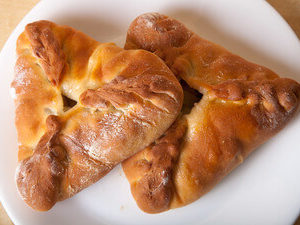 Пирожок с мясом